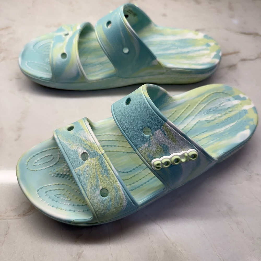 CROCS Classic Marble Slide Sandals - size W9/M7